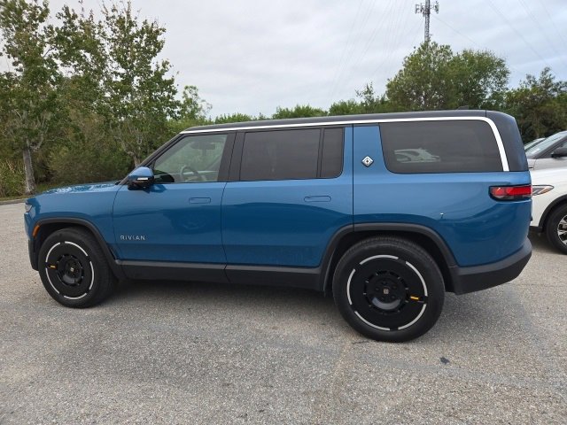 Used 2025 Rivian R1S Adventure with VIN 7PDSGBBA4SN052252 for sale in Sarasota, FL