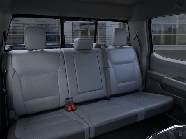 2023 Ford F-150 Lightning Lariat photo 11