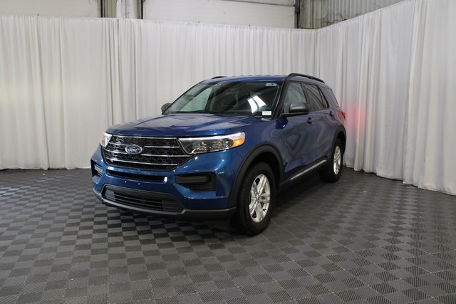 2023 Ford Explorer XLT photo 24
