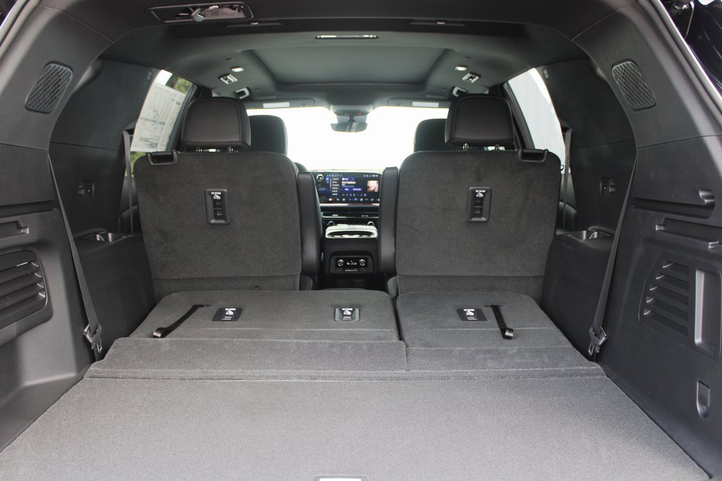 2026 Chevrolet Traverse Z71 photo 17