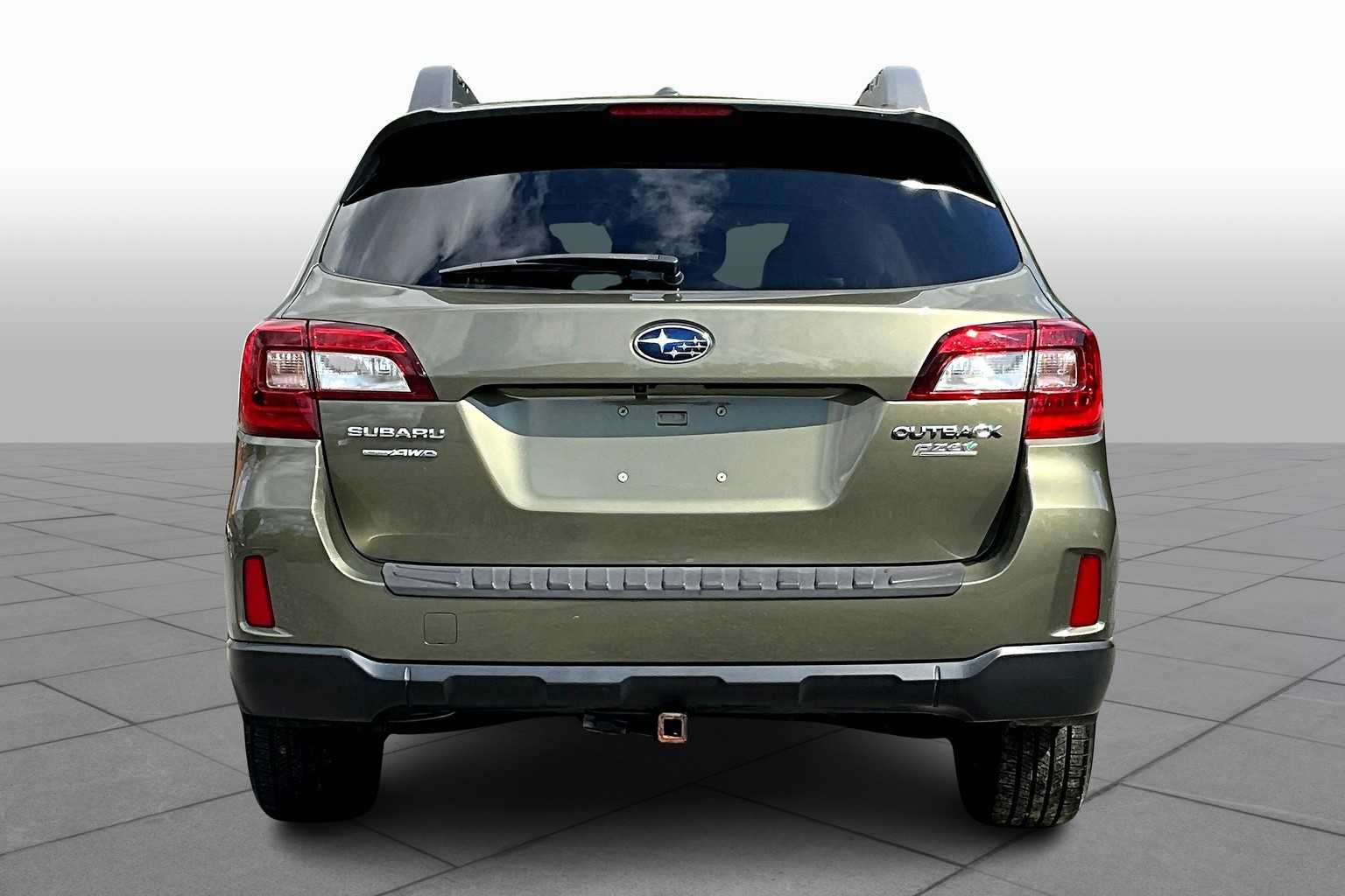 2015 Subaru Outback 2.5i Premium photo 4