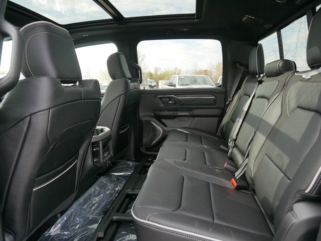2025 Ram 1500 Limited photo 4