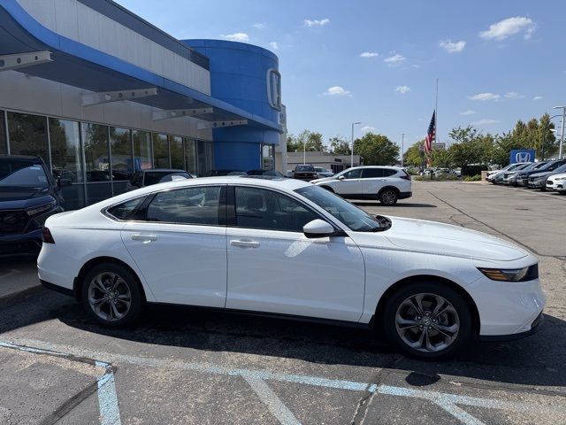 2024 Honda Accord EX photo 2