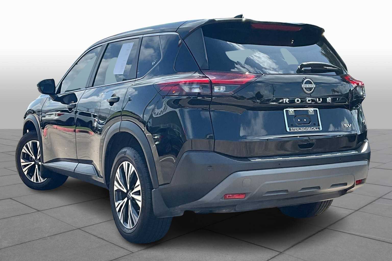 2023 Nissan Rogue SV photo 10