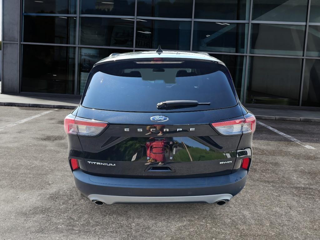 2021 Ford Escape Titanium photo 6