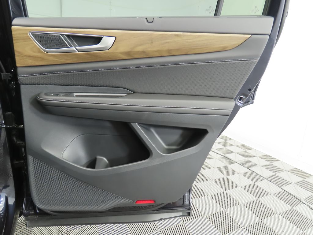 2026 Volkswagen Atlas SE Technology photo 27