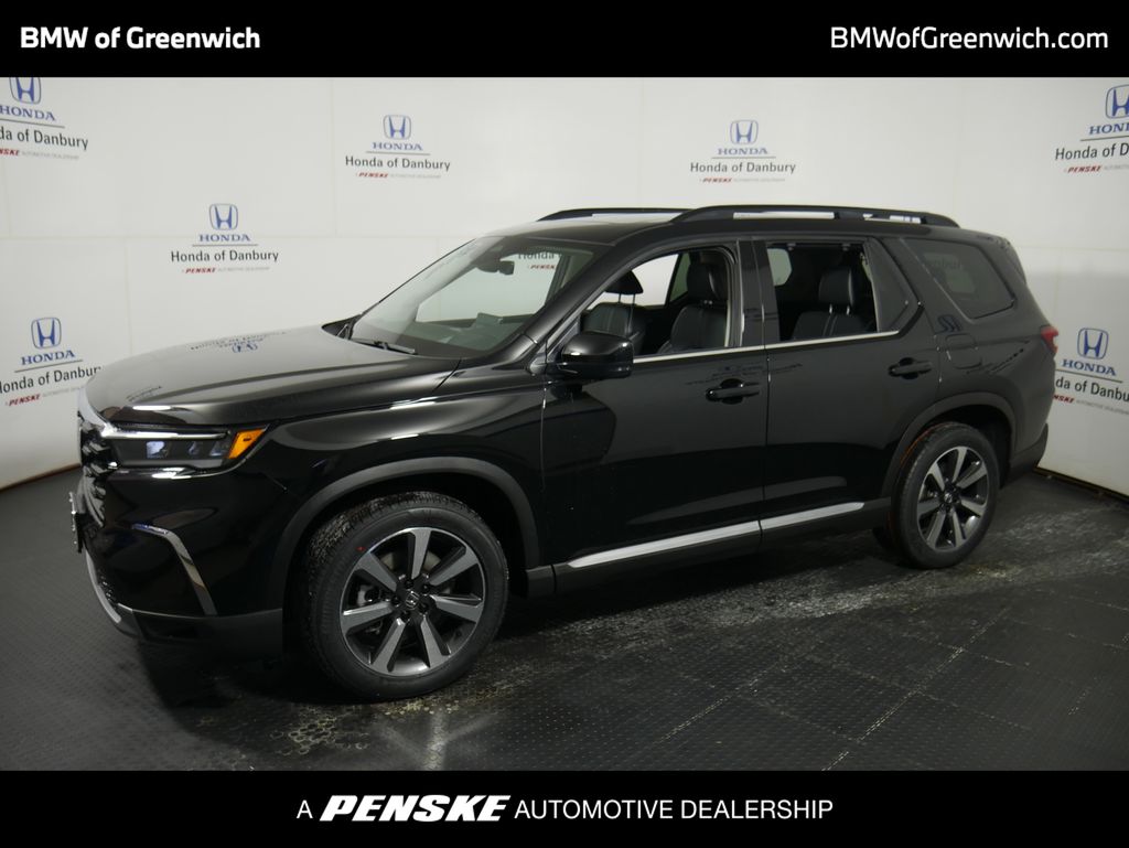 2023 Honda Pilot Elite's photo