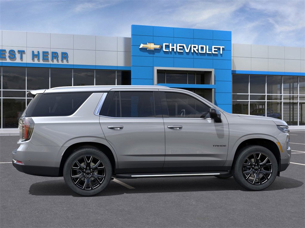 2025 Chevrolet Tahoe LS photo 3