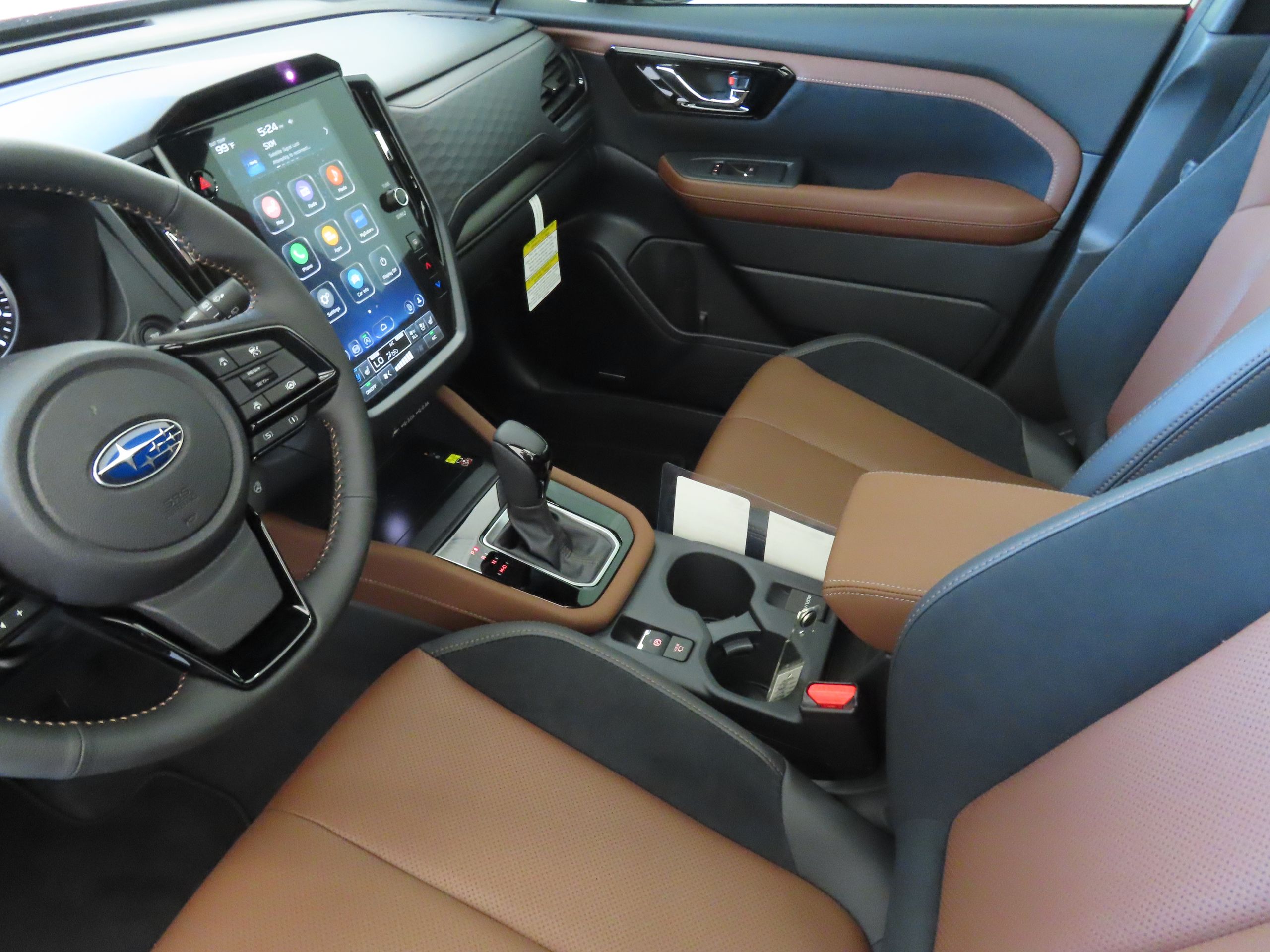 2025 Subaru Forester Touring photo 19