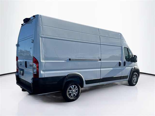 2026 Ram ProMaster 3500 Cargo Van photo 2