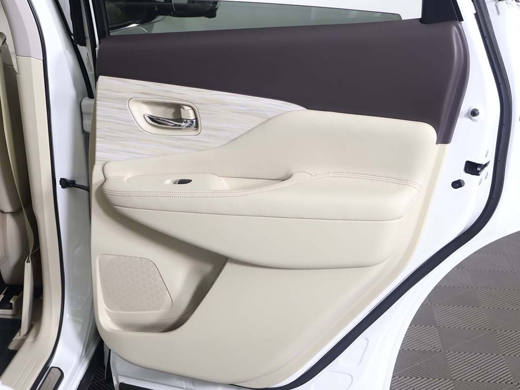 2015 Nissan Murano SL photo 23