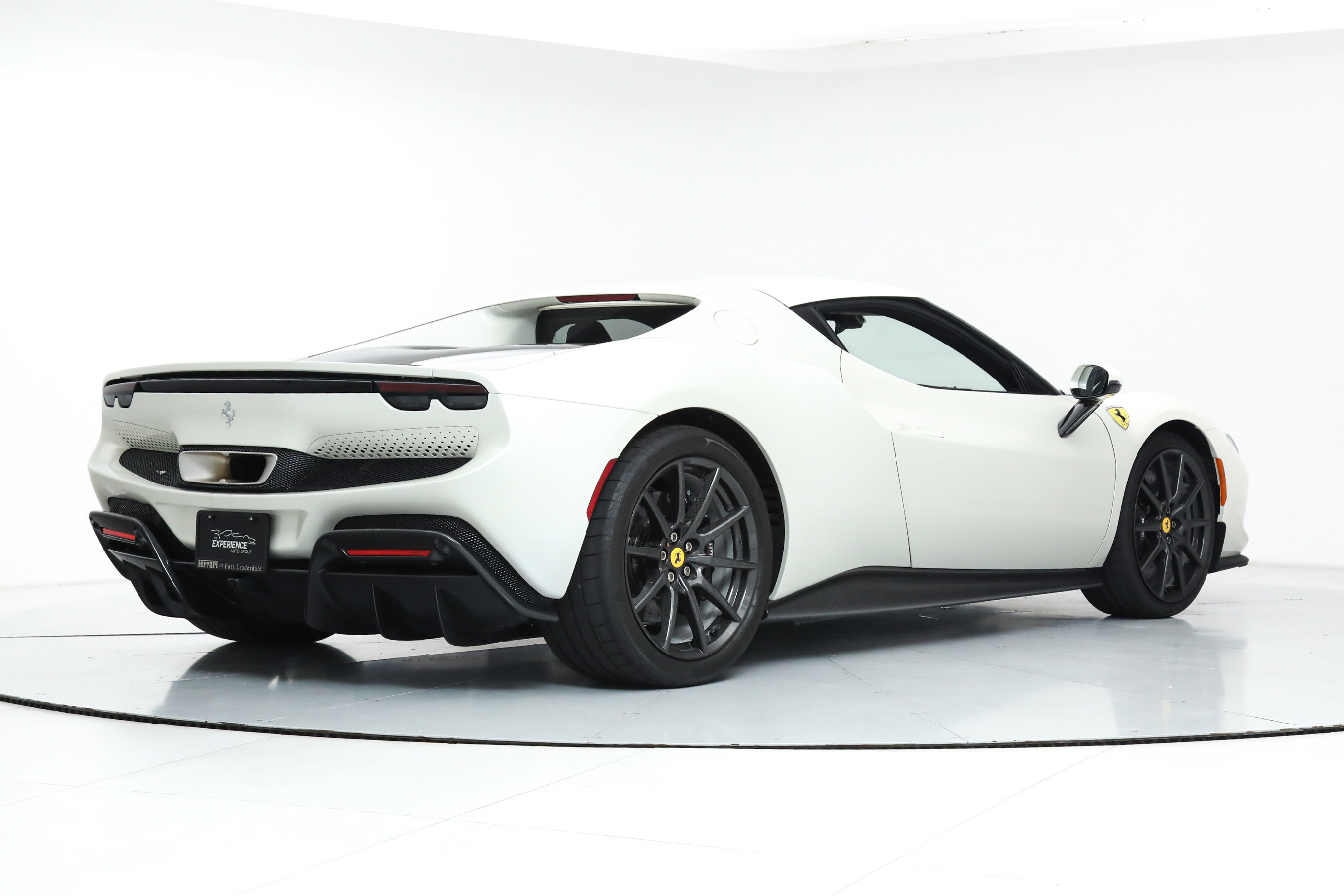 2024 Ferrari 296 GTB photo 3