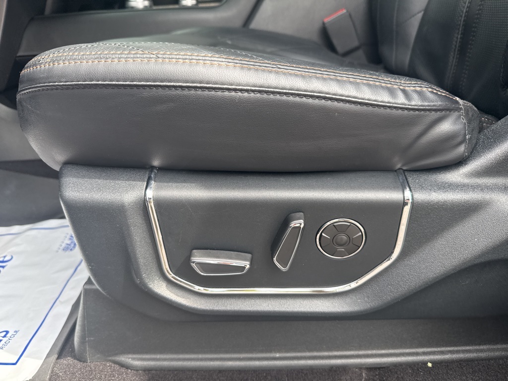 2021 Ford Expedition MAX Platinum photo 34