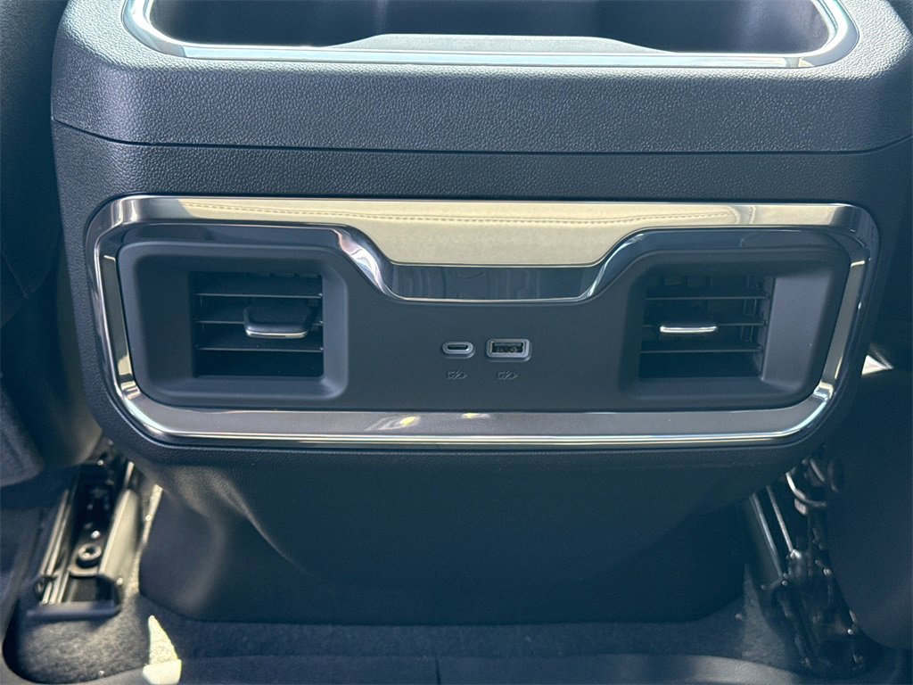 2026 Gmc Sierra 1500 Elevation photo 31