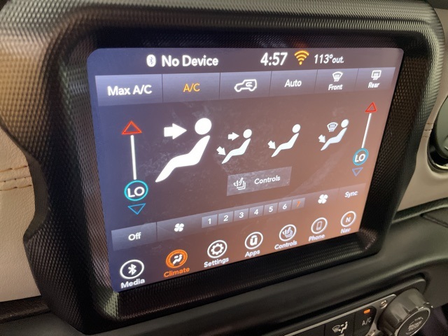 2022 Jeep Wrangler Unlimited Sahara High Altitude photo 26