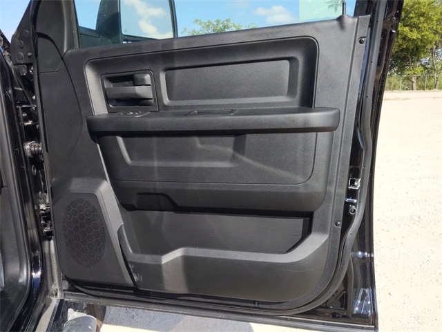 2026 Ram 3500 Tradesman photo 30
