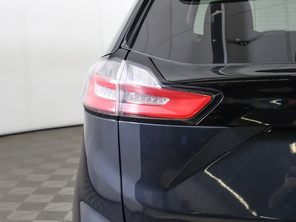2022 Ford Edge SE photo 12