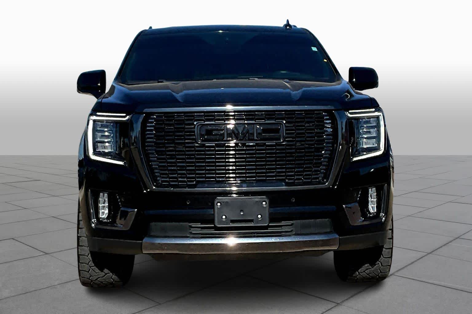 2024 Gmc Yukon Denali Ultimate photo 3