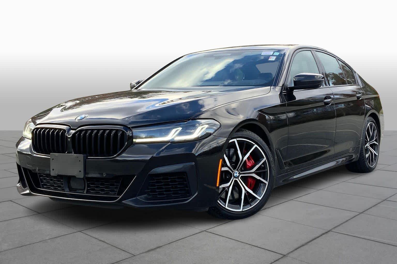 2022 BMW 5 Series M550i's photo