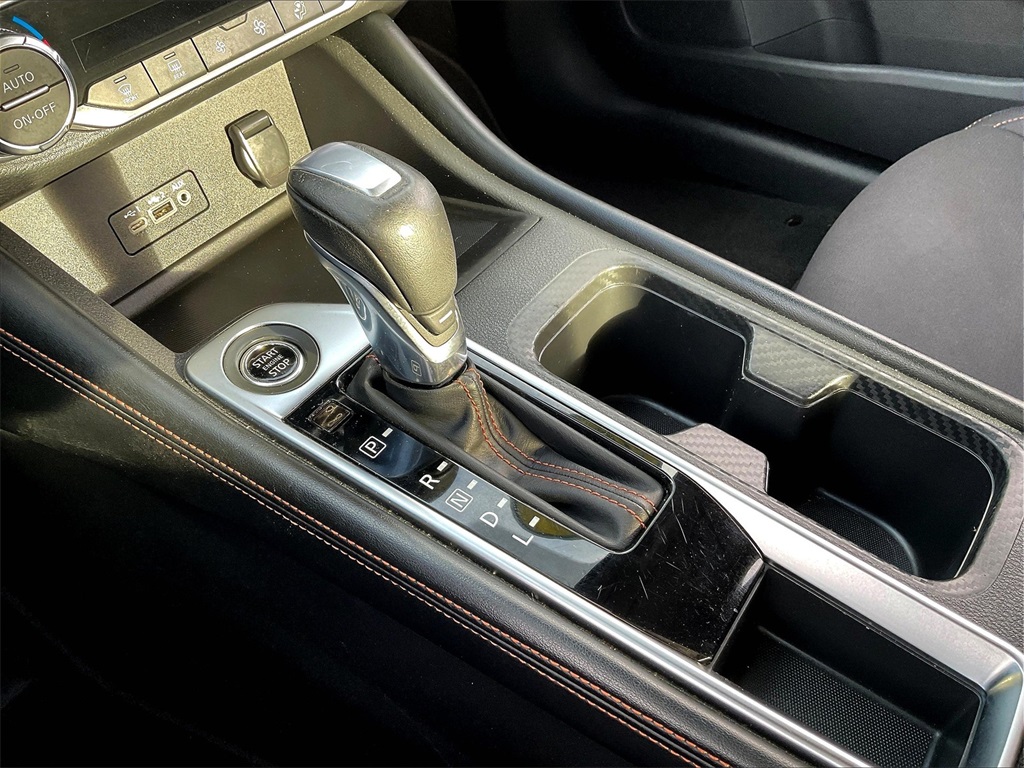2022 Nissan Sentra SR photo 19