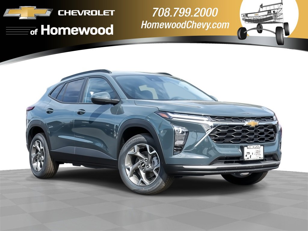 2025 Chevrolet Trax LT photo 2