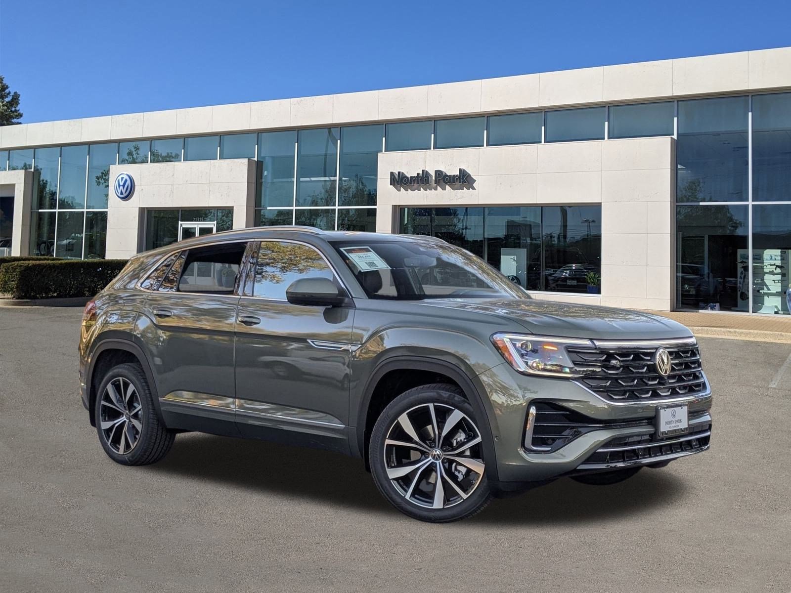 2026 Volkswagen Atlas Cross Sport SEL Premium R-LINE's photo