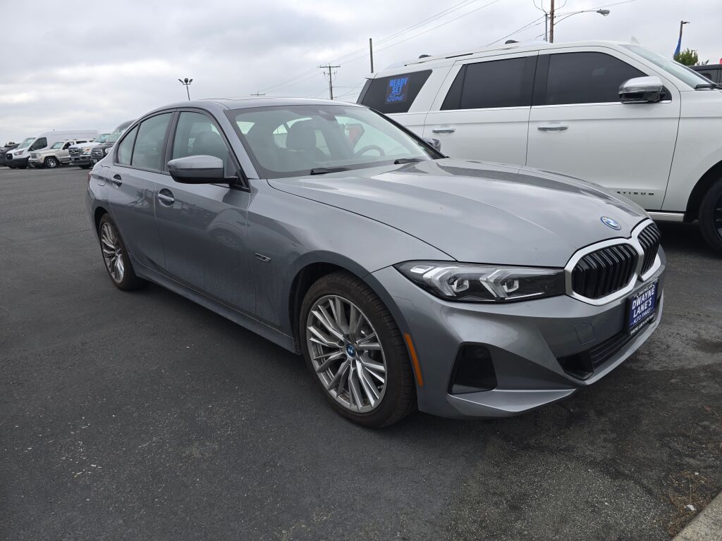 2023 Bmw 330e photo 3