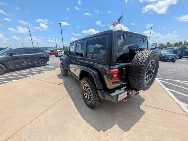 2024 Jeep Wrangler Rubicon photo 3