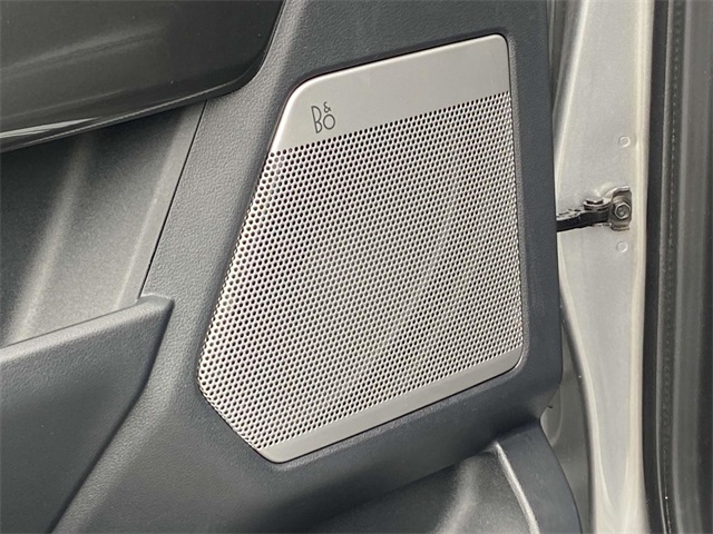 2023 Ford F-150 XLT photo 16