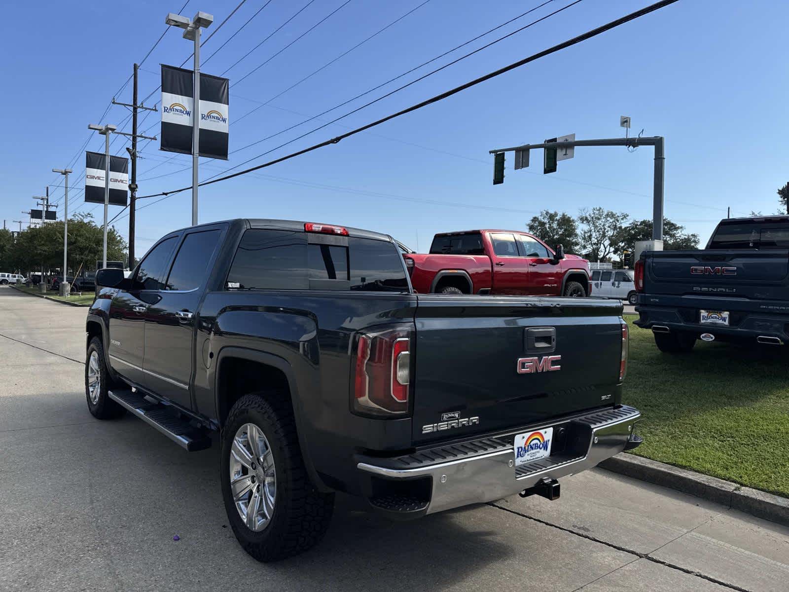 2017 Gmc Sierra 1500 SLT photo 5