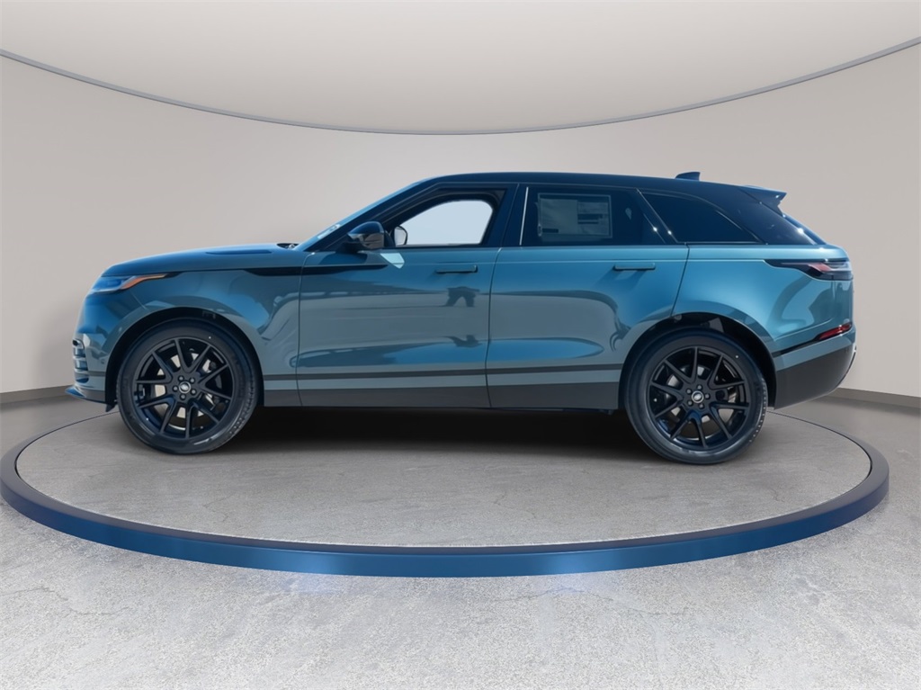 2026 Land Rover Range Rover Velar SE photo 2