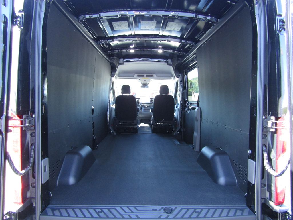 2026 Ford Transit Cargo Van photo 7