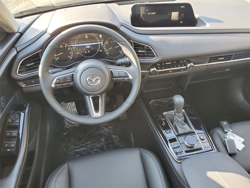 2025 Mazda CX-30 2.5 S Preferred photo 10