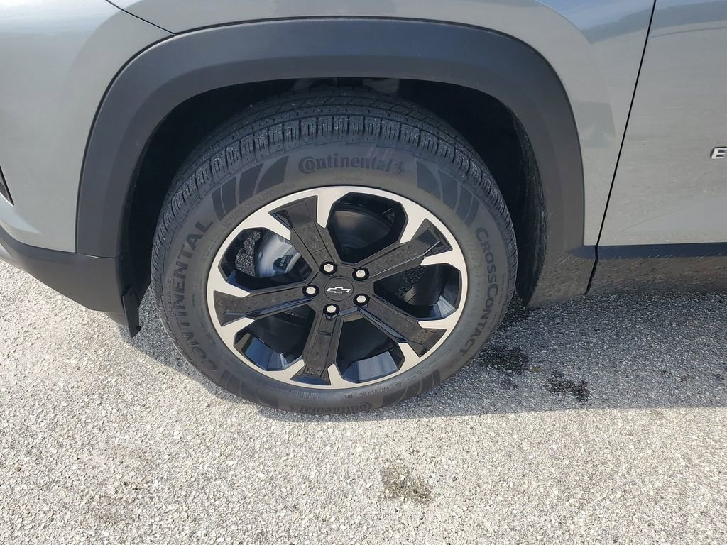 2026 Chevrolet Equinox LT photo 16