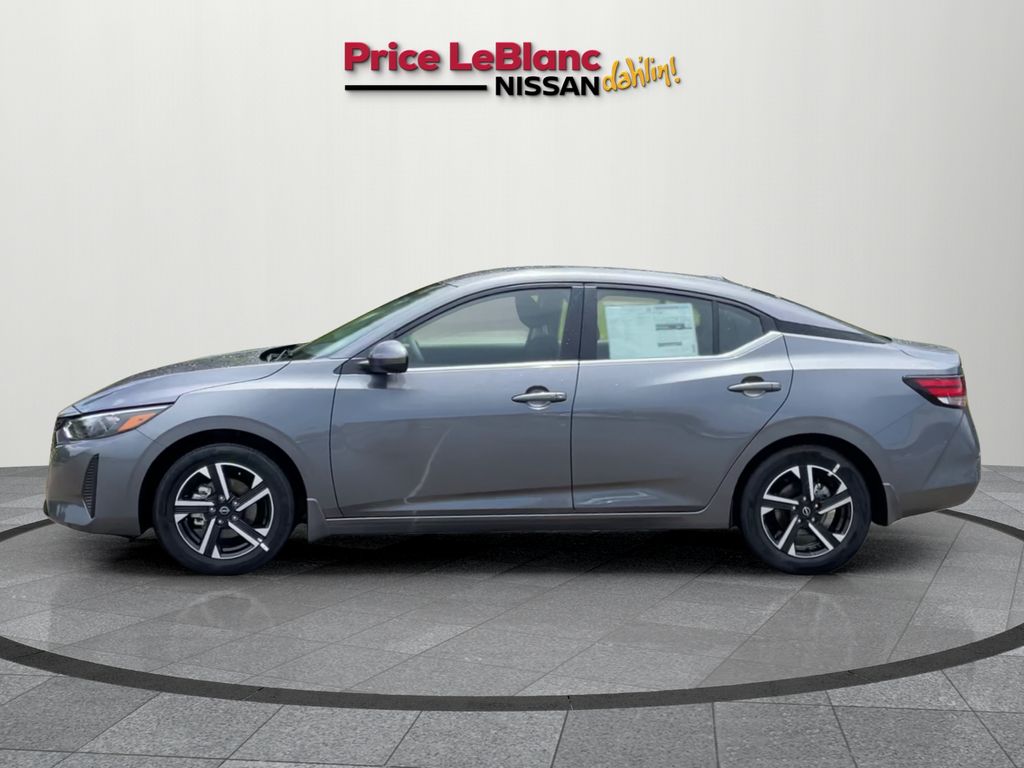 2025 Nissan Sentra SV photo 4