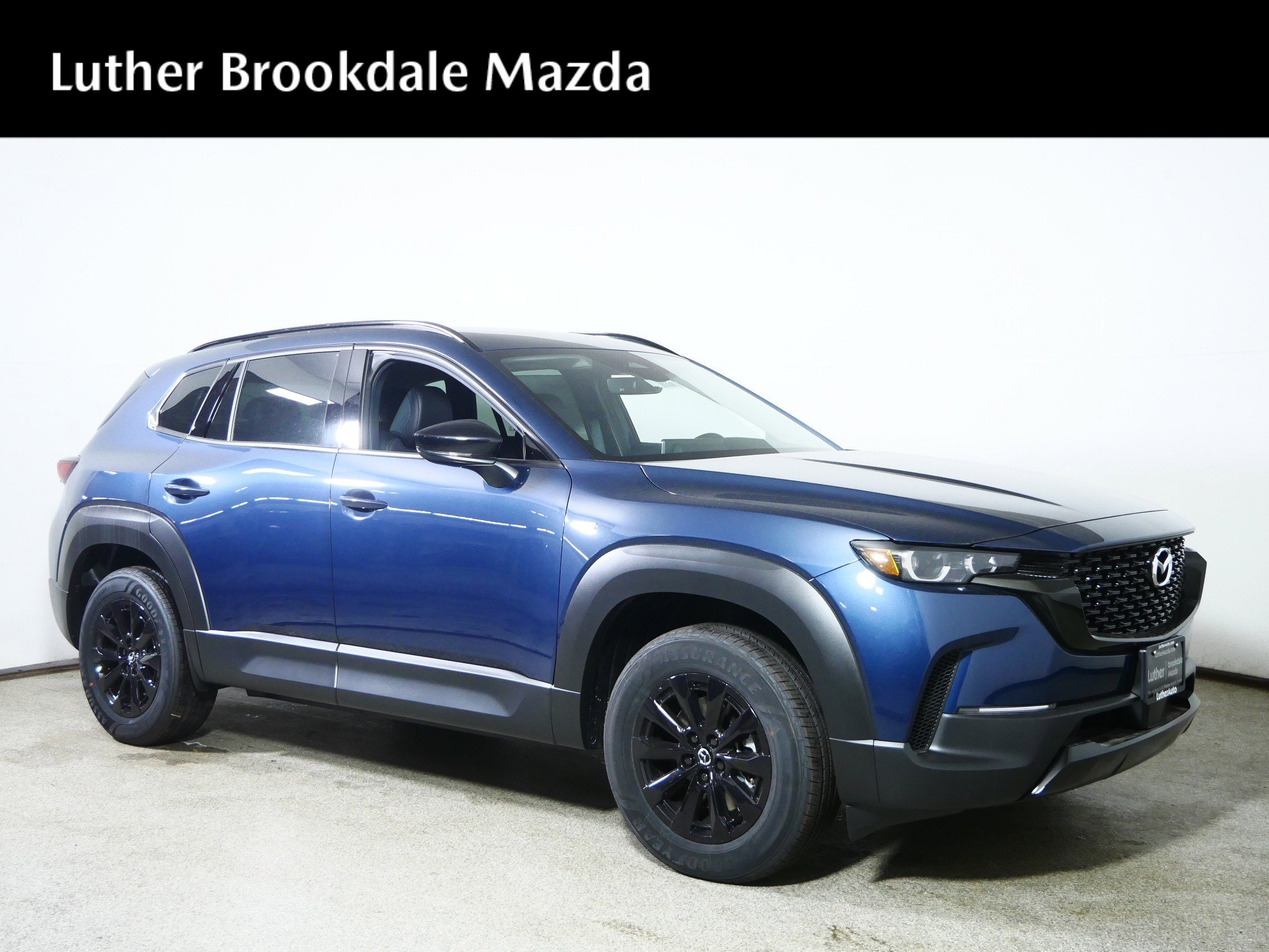 2025 Mazda CX-50 Premium Plus's photo