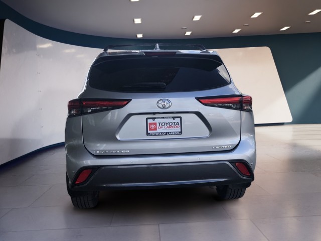 2021 Toyota Highlander Limited photo 4