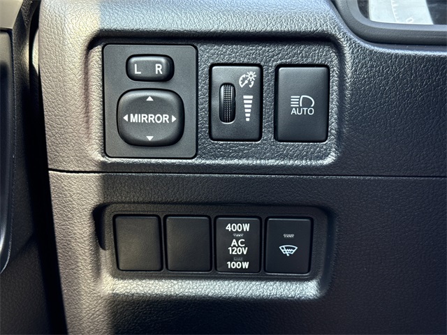 2024 Toyota 4Runner SR5 photo 18