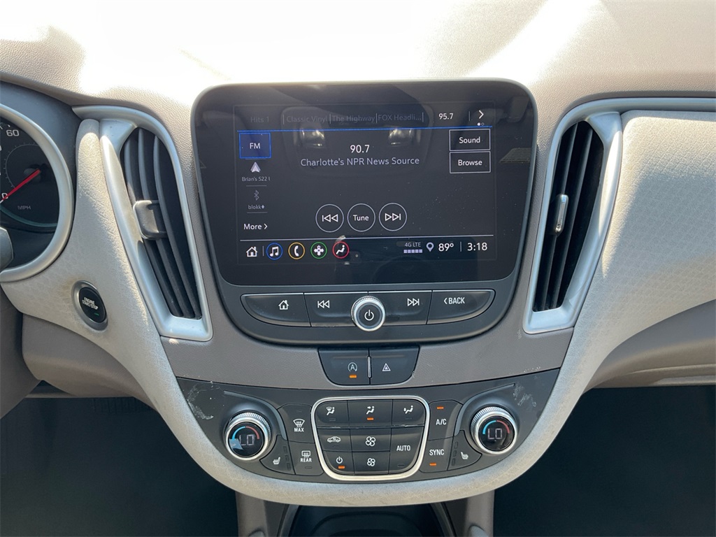 2024 Chevrolet Malibu 1LT photo 11