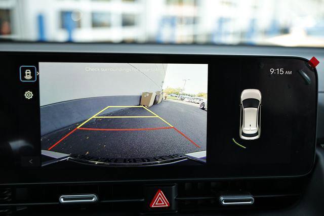 2025 Hyundai Ioniq 5 SE photo 12