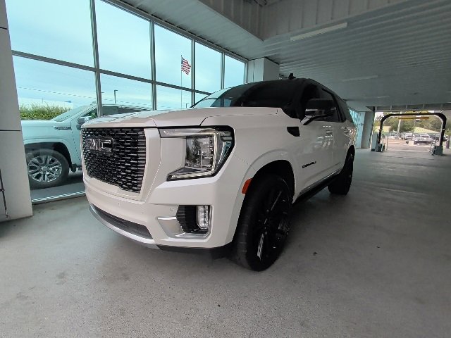 2023 GMC Yukon Denali's photo