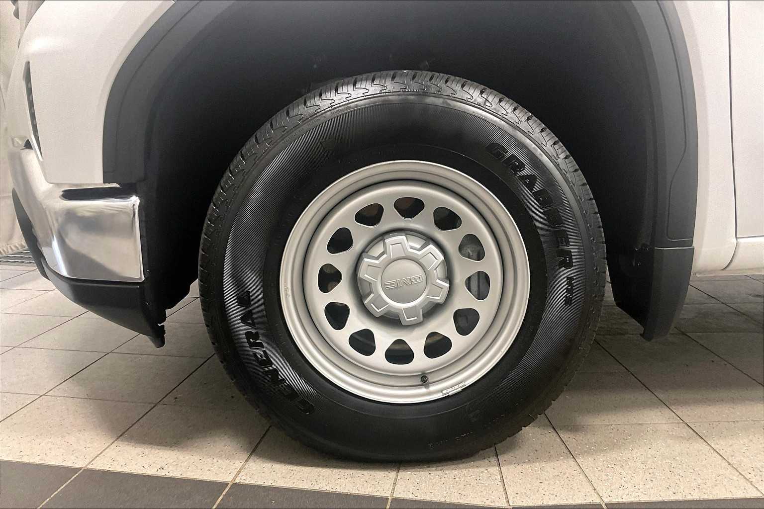2024 Gmc Sierra 1500 Pro photo 4