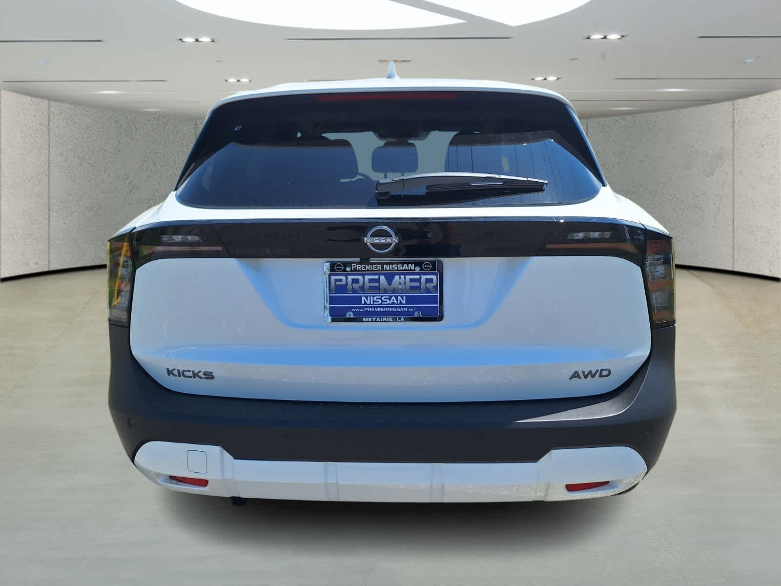 2025 Nissan Kicks SV photo 4