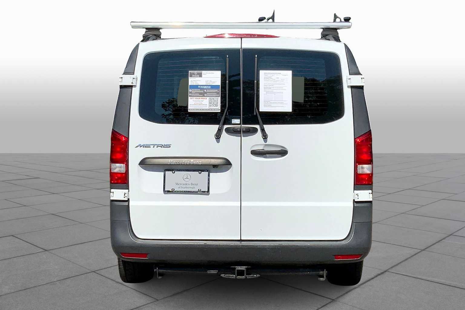 2016 Mercedes Benz Metris photo 4