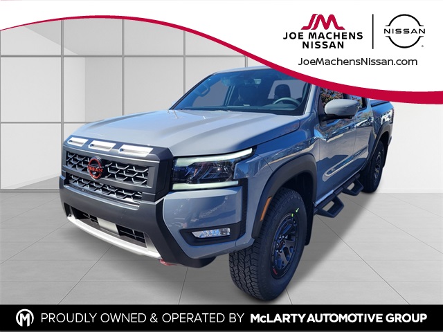 2026 Nissan Frontier PRO-4X's photo