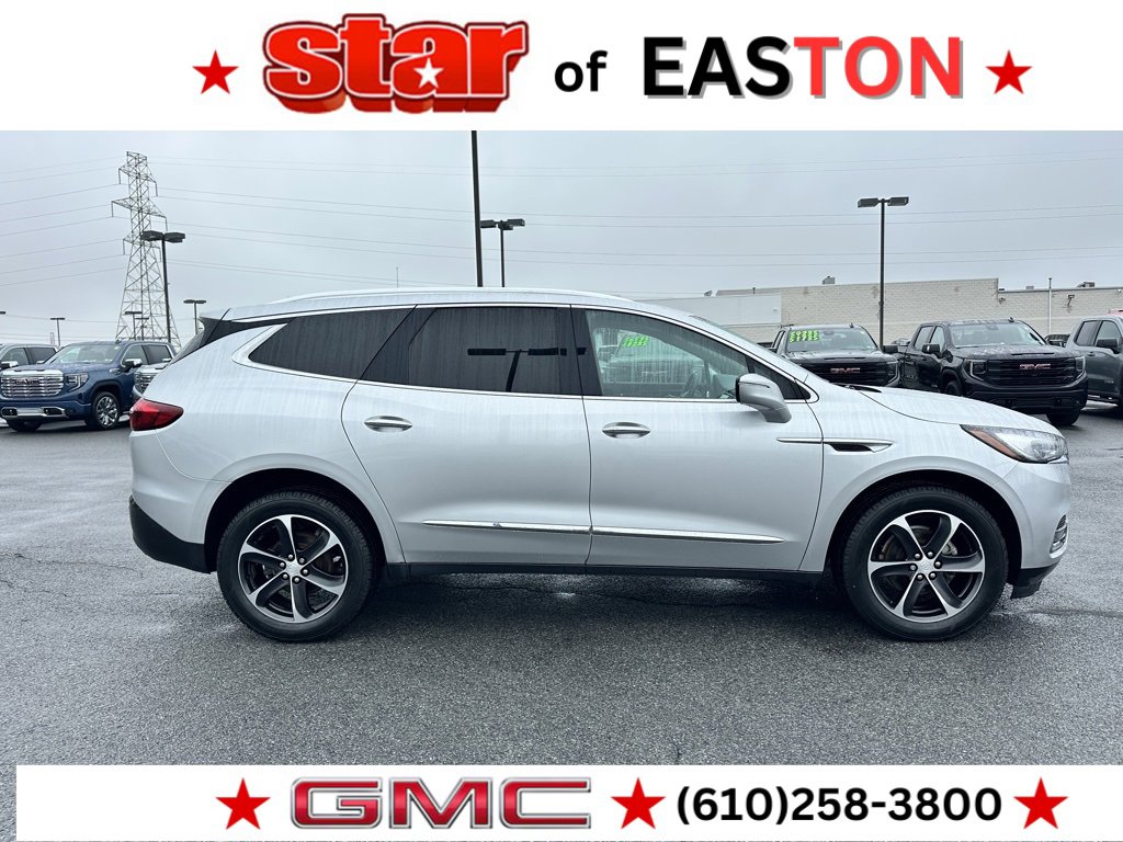 2021 Buick Enclave Essence photo 3