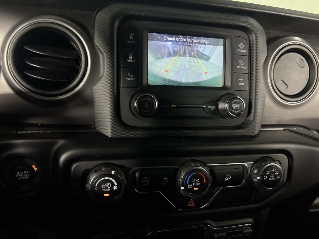 2021 Jeep Wrangler Unlimited Willys photo 13