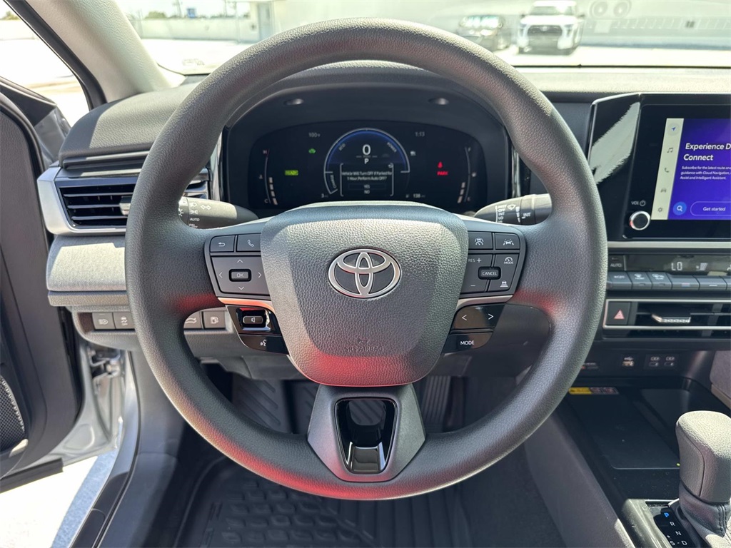 2025 Toyota Camry LE photo 12