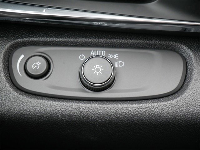 2025 Buick Envista Preferred photo 12