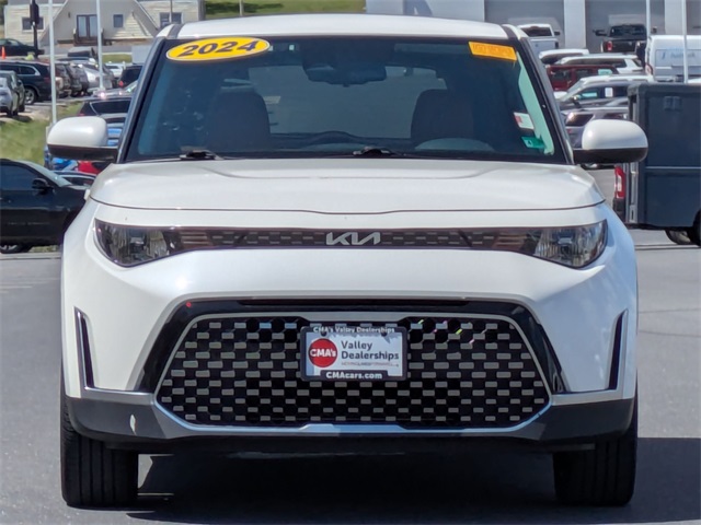 2024 Kia Soul EX photo 2